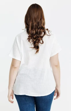Chemise manches courtes avec broderies
