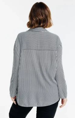 Chemise rayée et fleurie