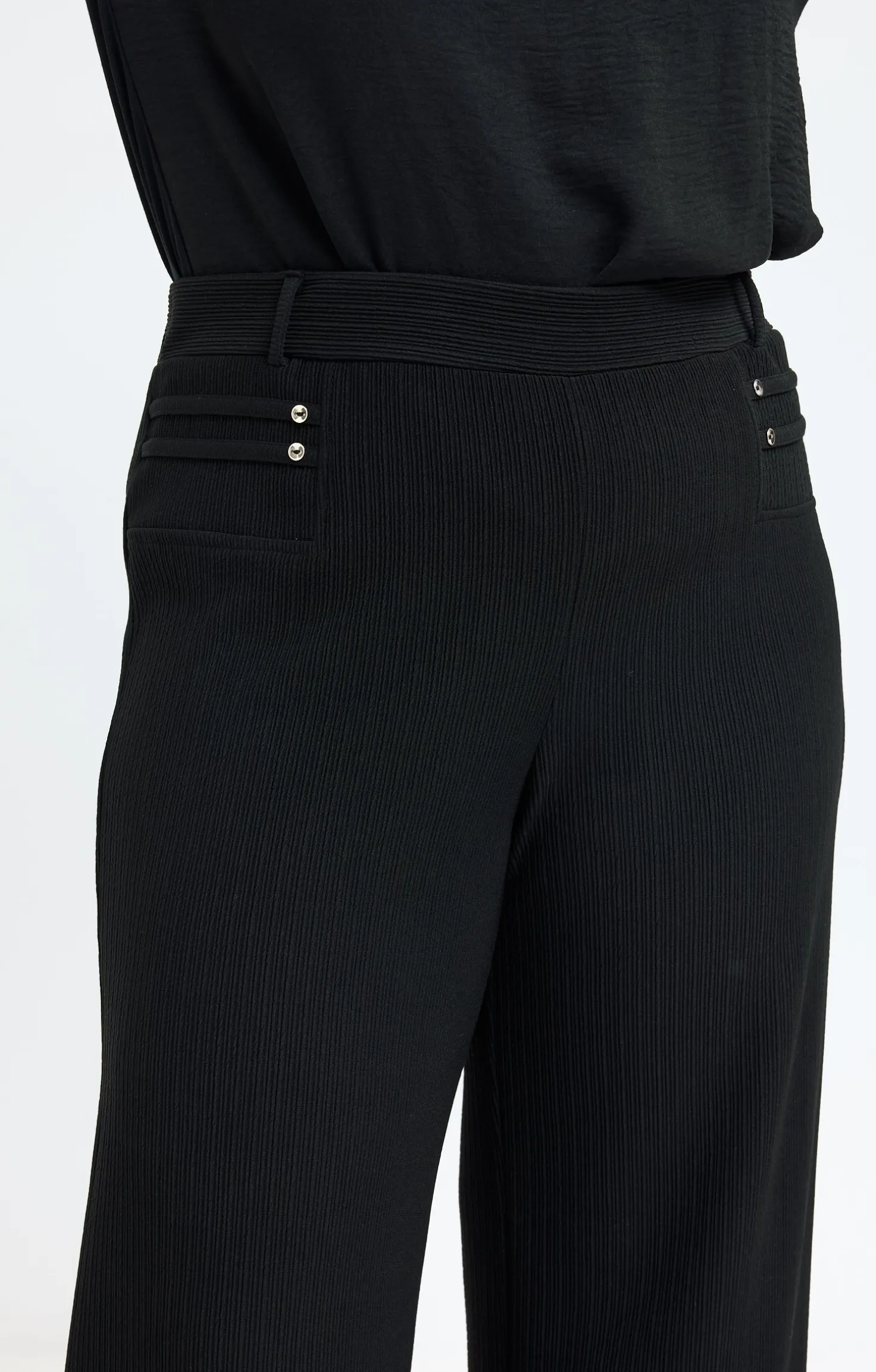 Pantalon à poches cavalières