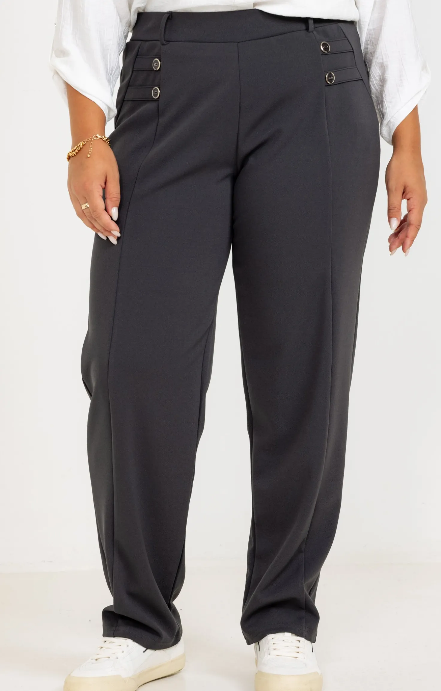 Pantalon droit avec boutons