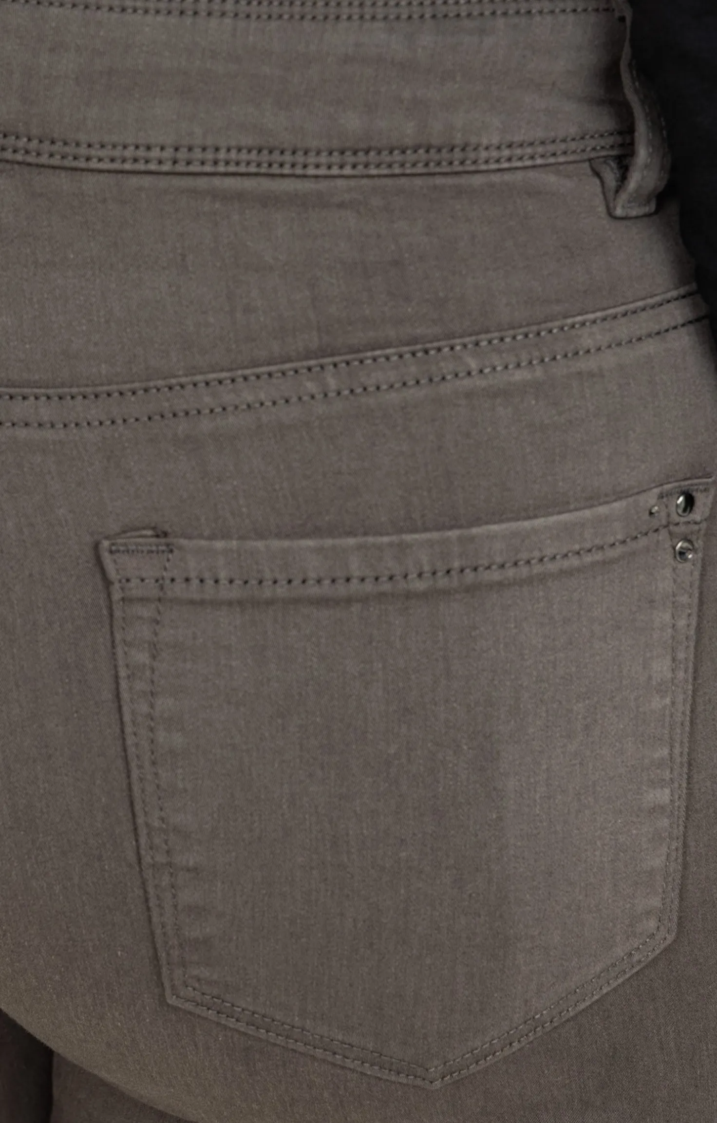 Pantalon droit effet satin