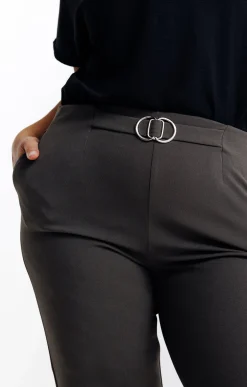 Pantalon large uni à boucle