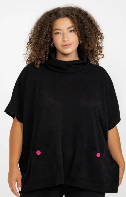 Poncho à poches et boutons colorés