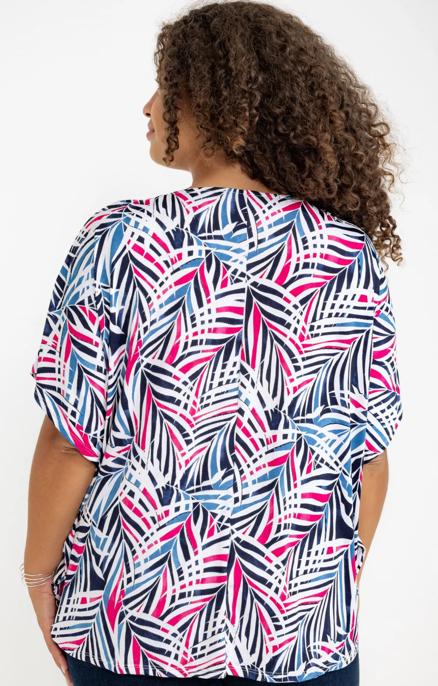 Ponchon encolure V avec collier