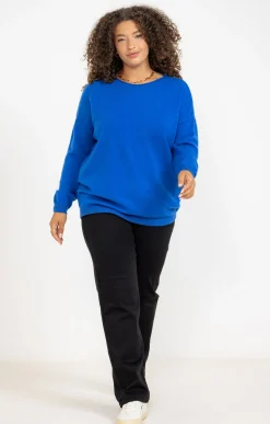 Pull avec boutons au dos