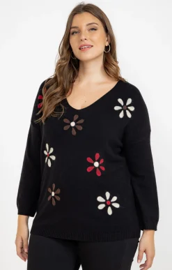 Pull avec fleurs