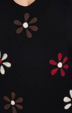 Pull avec fleurs