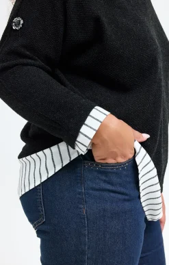 Pull 2-en-1 avec empiècement rayé