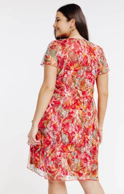 Robe en dentelle avec volants