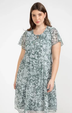 Robe plissée à fleurs