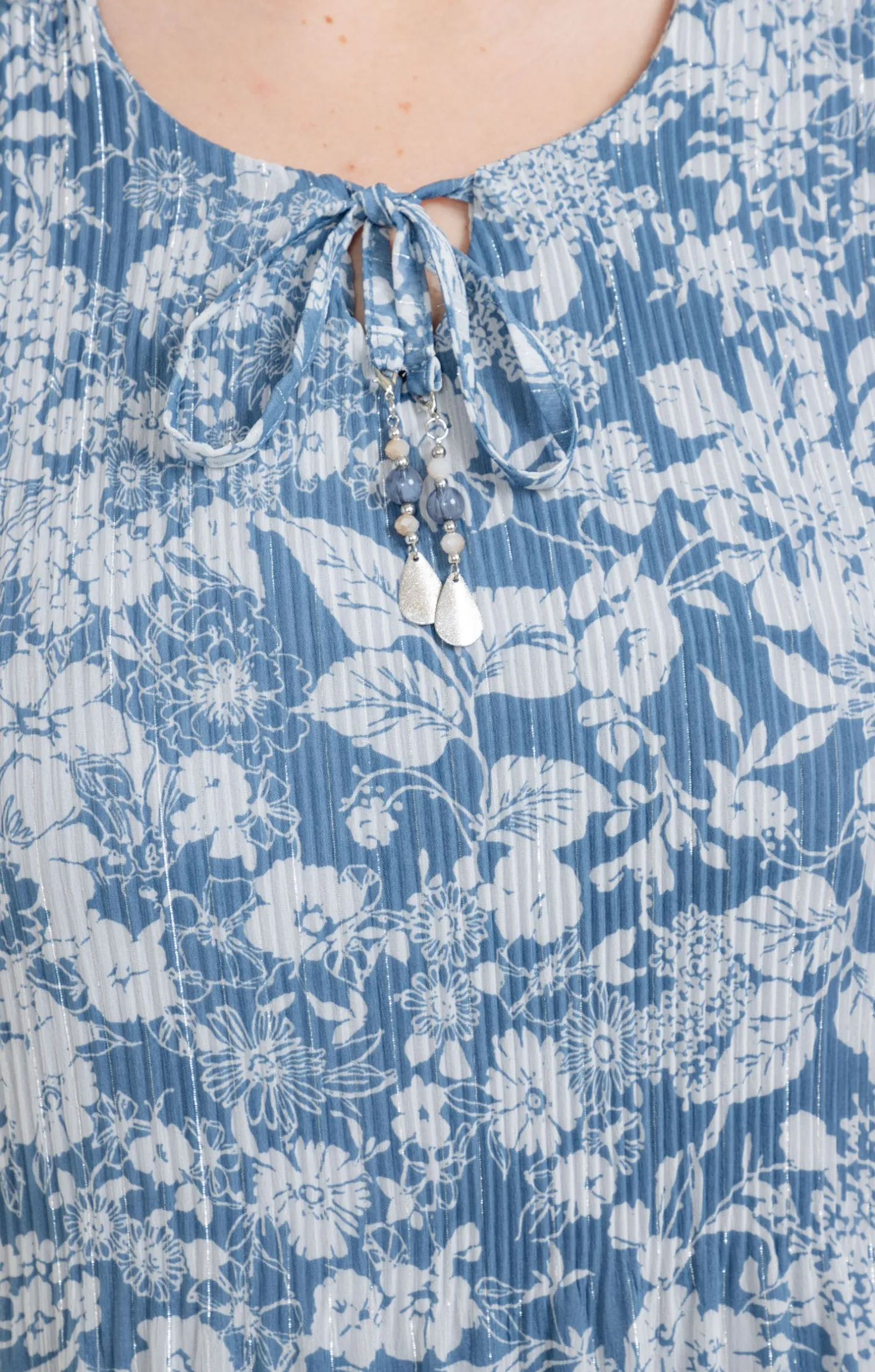 Robe plissée à fleurs