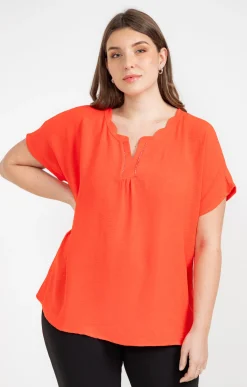 Tee-shirt uni avec feston
